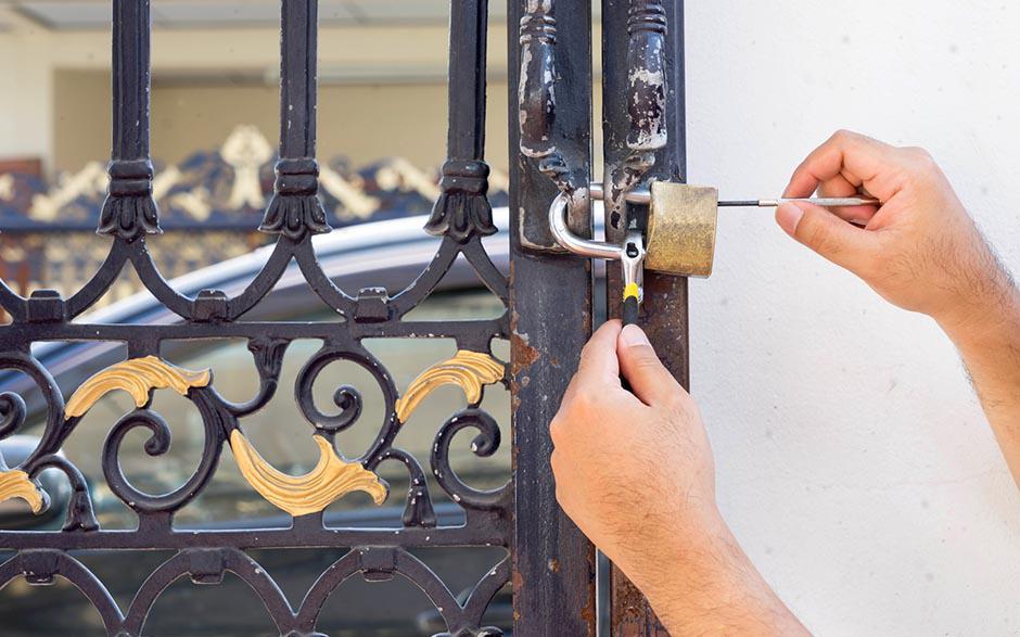 artisan serrurier metallier Paris 19